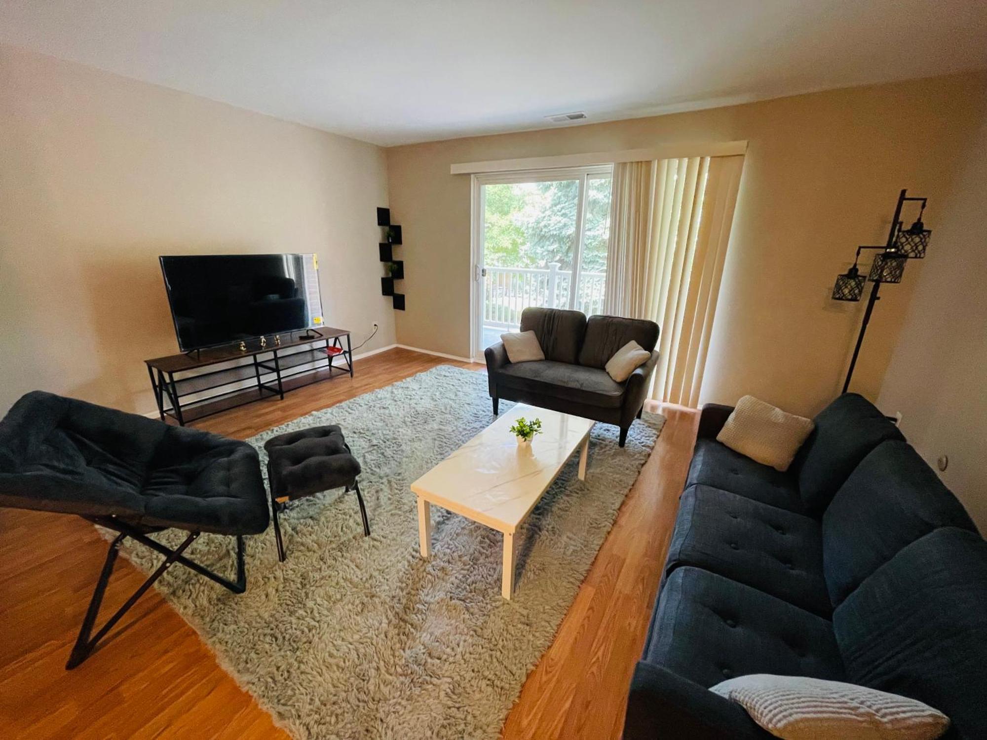 Amazing 2br 2b In Apartment Elkins Park